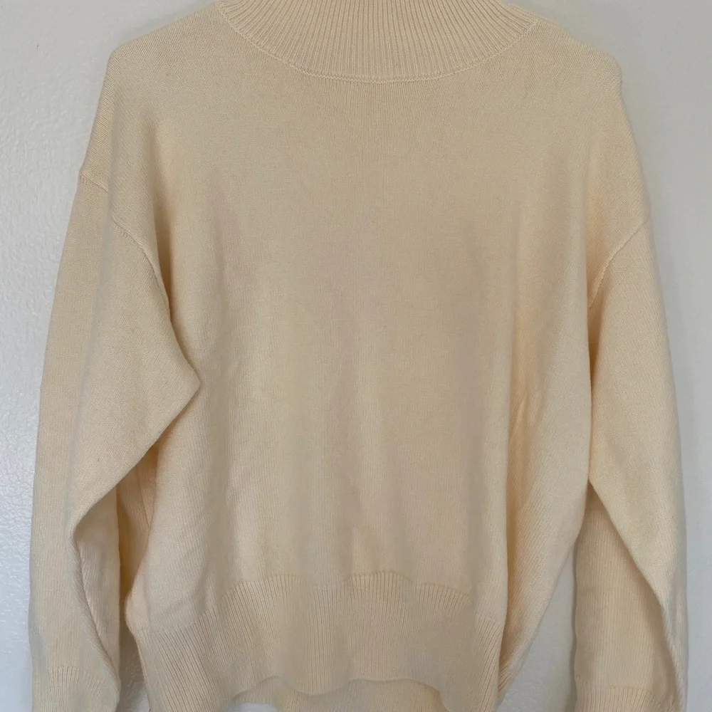 Dazy Cream Colored Turtleneck Buttoned Sweater - Picture 6 of 10